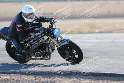 media/Feb-05-2023-Classic Track Day (Sun) [[c35aca4a42]]/Group 2/session 4 turn 4/